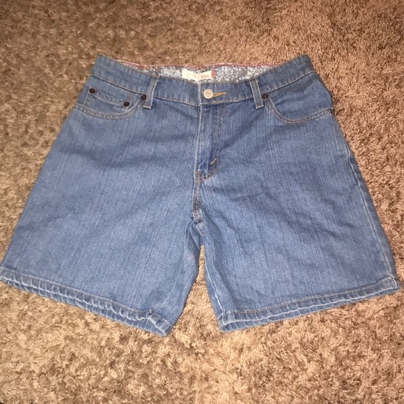 Levi's Pants - Levi’s 550 shorts